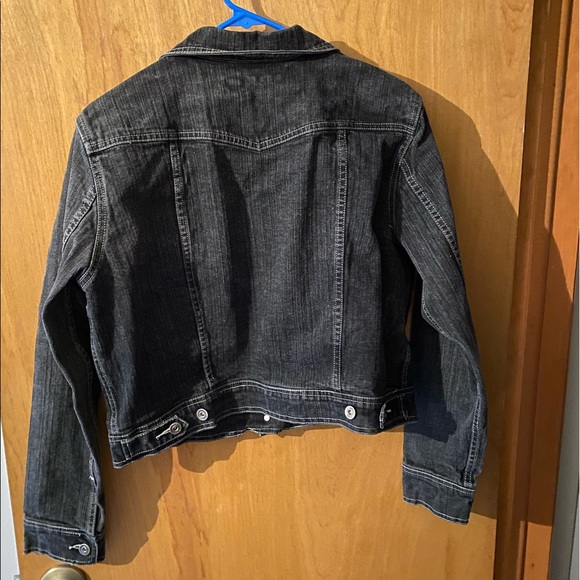 Jean Jacket - Picture 4 of 4